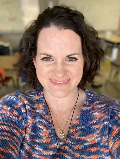 portrait of Kelly Matthews