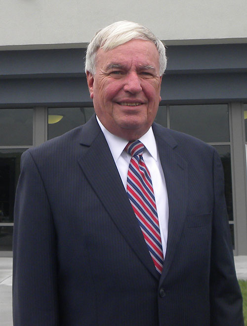 Headshot of Thomas Burke