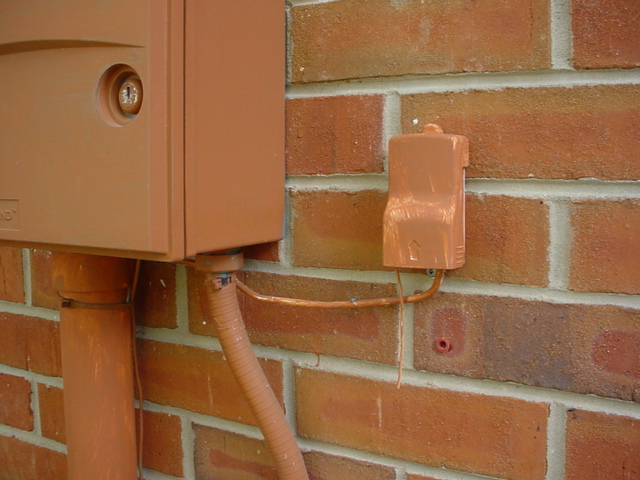 Brown rain sensor on the Ole Miss campus