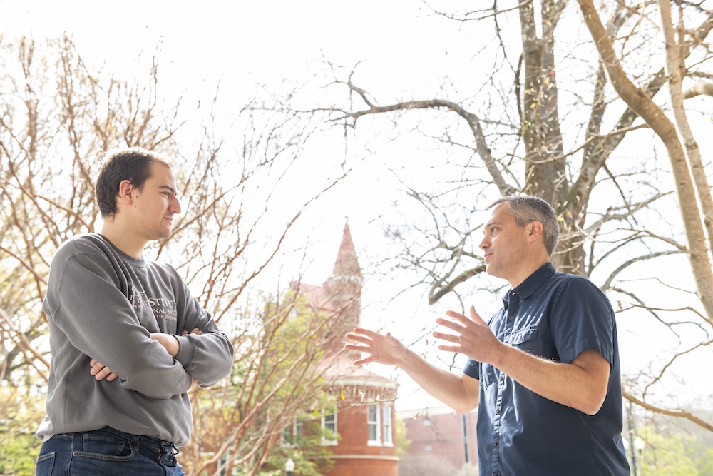 A Stamps Scholar meets with his mentor.