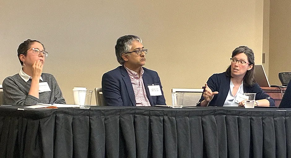 3 special roundtable panelists in conversation