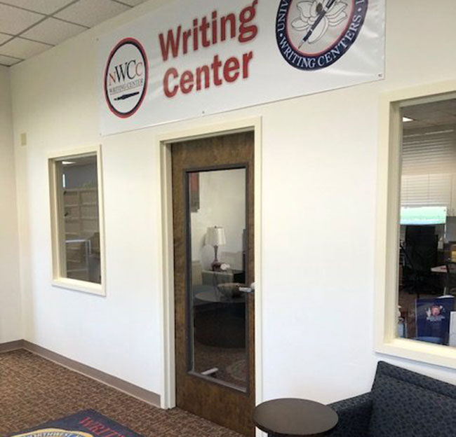 door to the desoto writing center