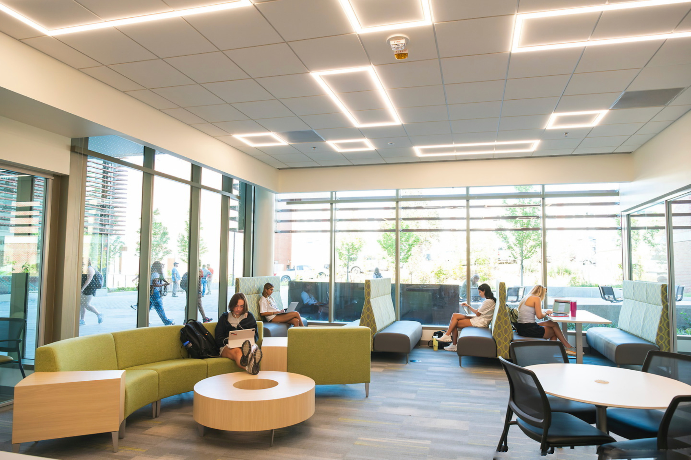 students on their laptop learning in a collaboration place