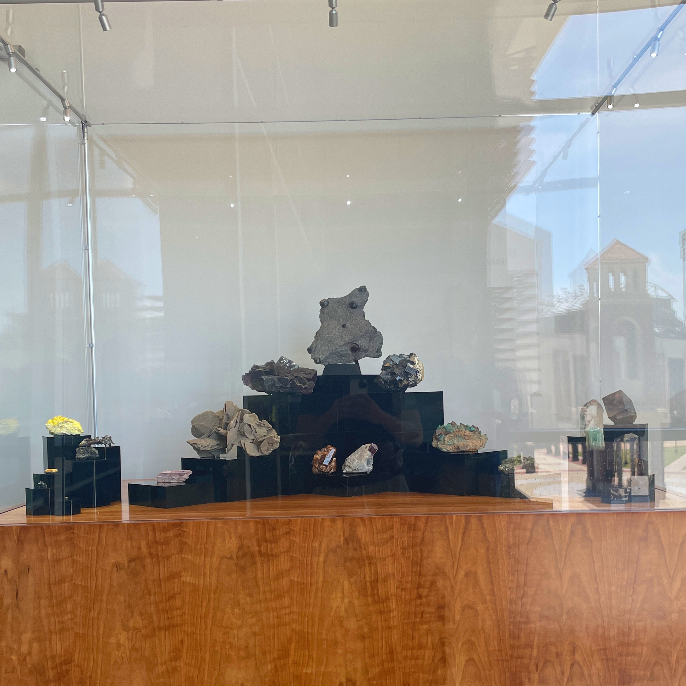 shows displayed stones and minerals in the duff center 