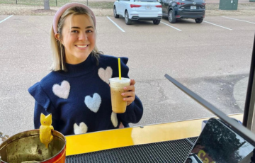 Maddie Derito talks about her positive experience using Student Health Services.