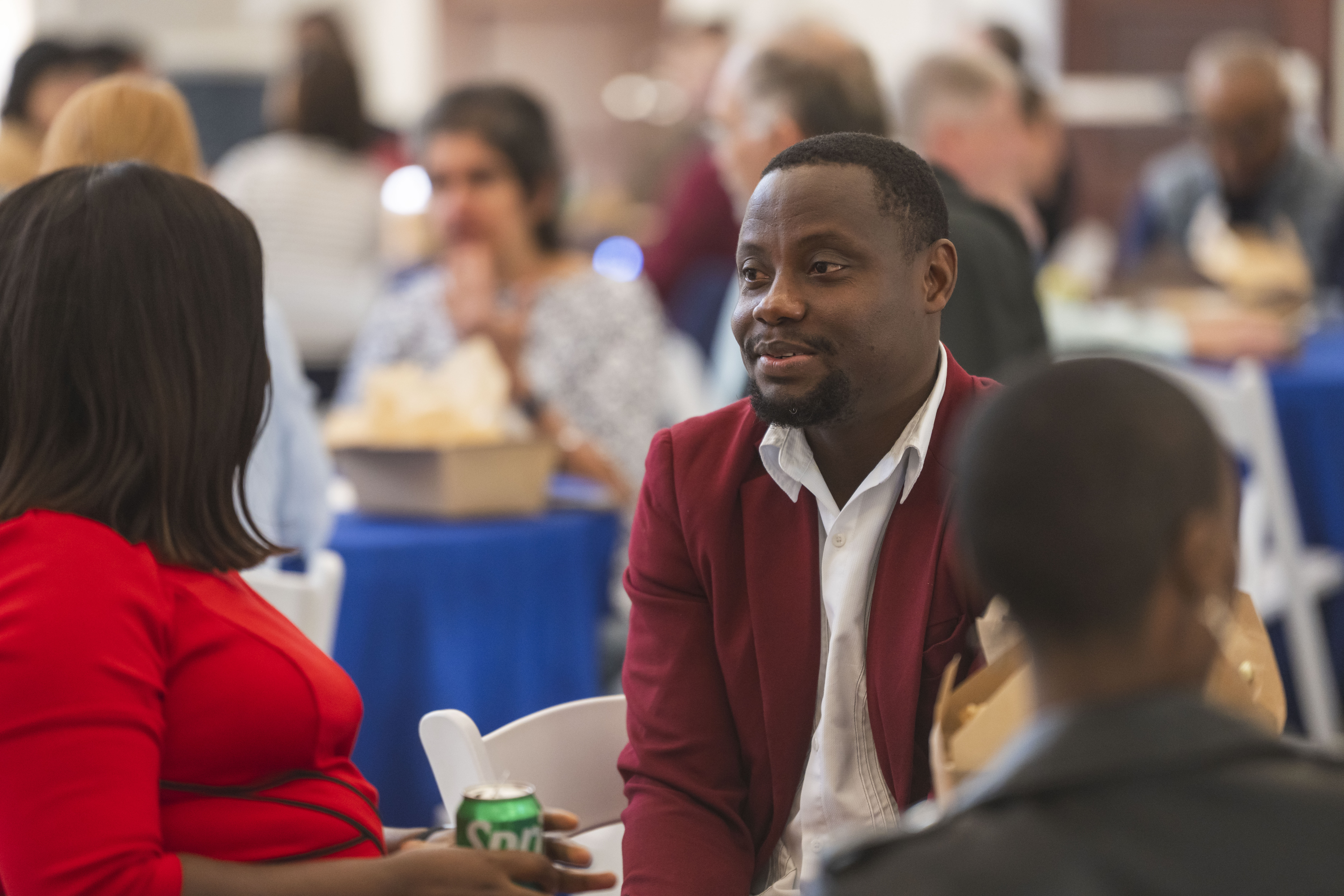 Faculty members discuss active learning at a recent CETL event