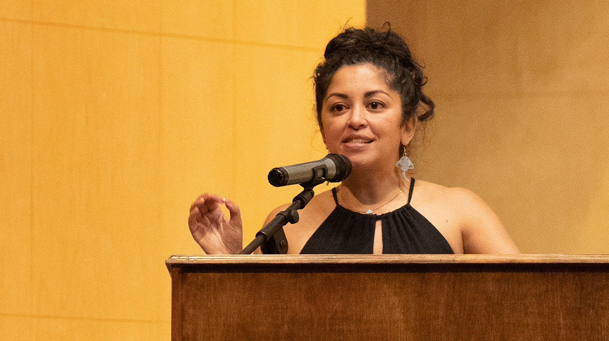 Aimee Nezhukumatathil speaks at award ceremony