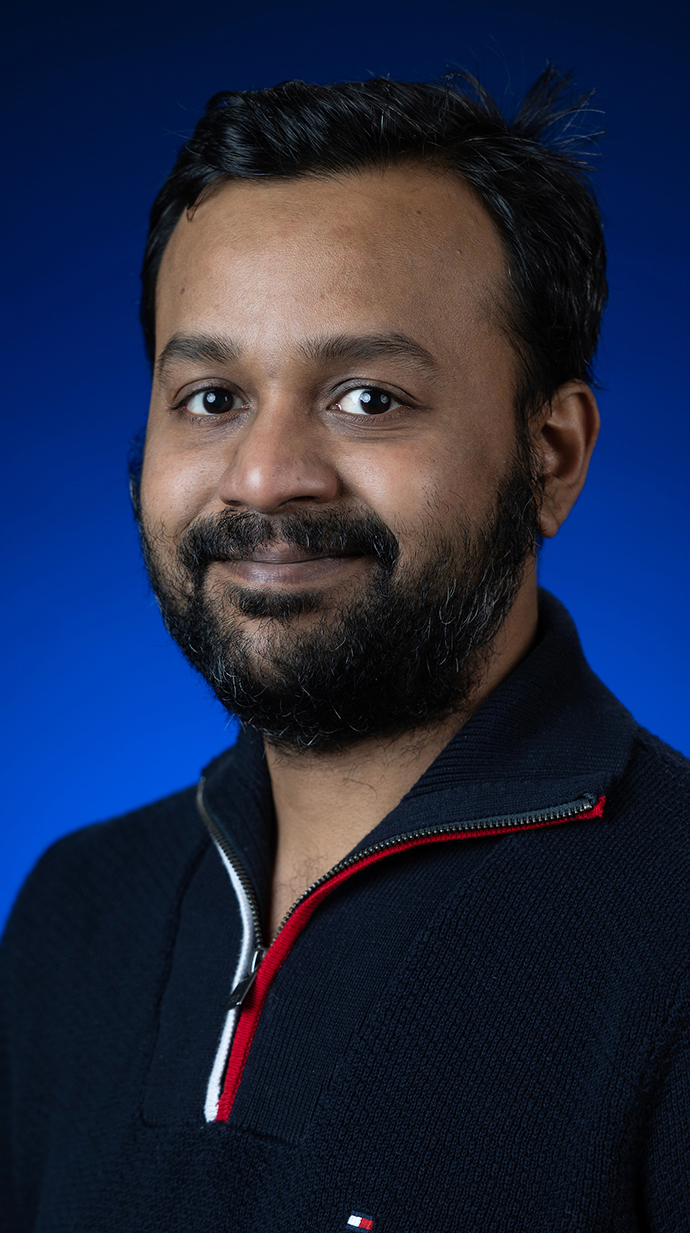 Headshot of a man.