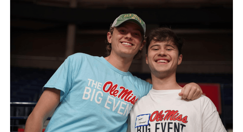 An image of Jesse Gordon and Cooper Edmonson.